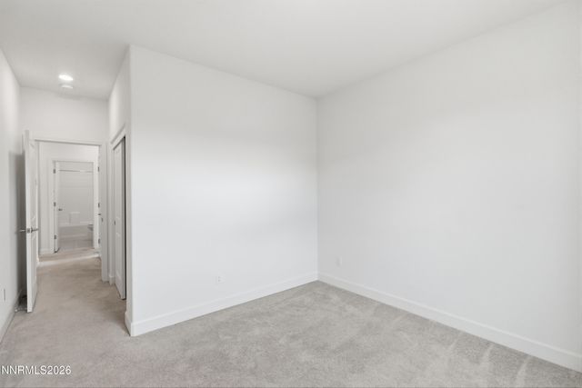 6924 White River Way, Sparks, NV 89436