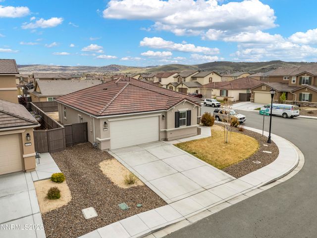 6924 White River Way, Sparks, NV 89436