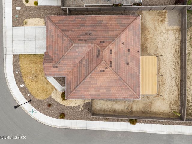 6924 White River Way, Sparks, NV 89436