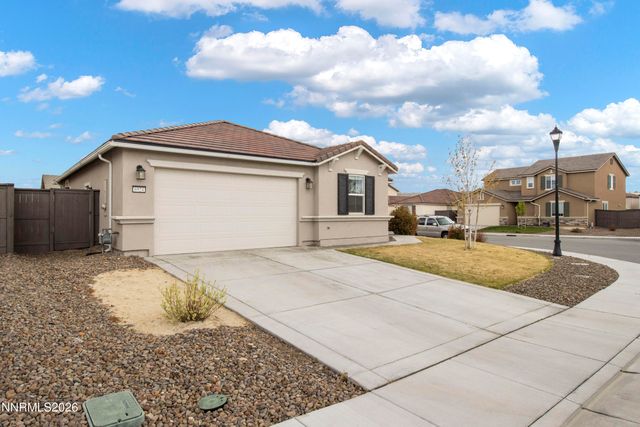 6924 White River Way, Sparks, NV 89436