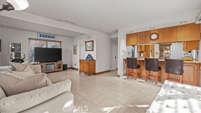 1613 Erin Avenue, Upland, CA 91784