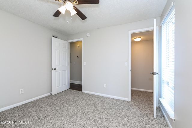 2437 OAKVIEW Drive, Jacksonville, FL 32246