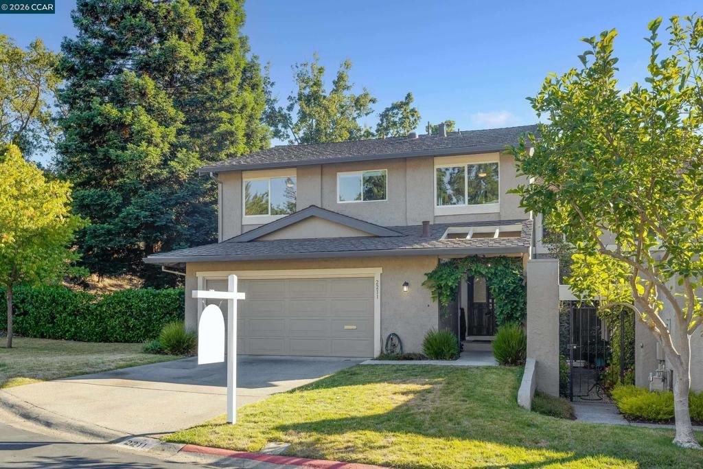 Image 3 of property listing at 2211 Westmoreland Court, Walnut Creek, CA 94596