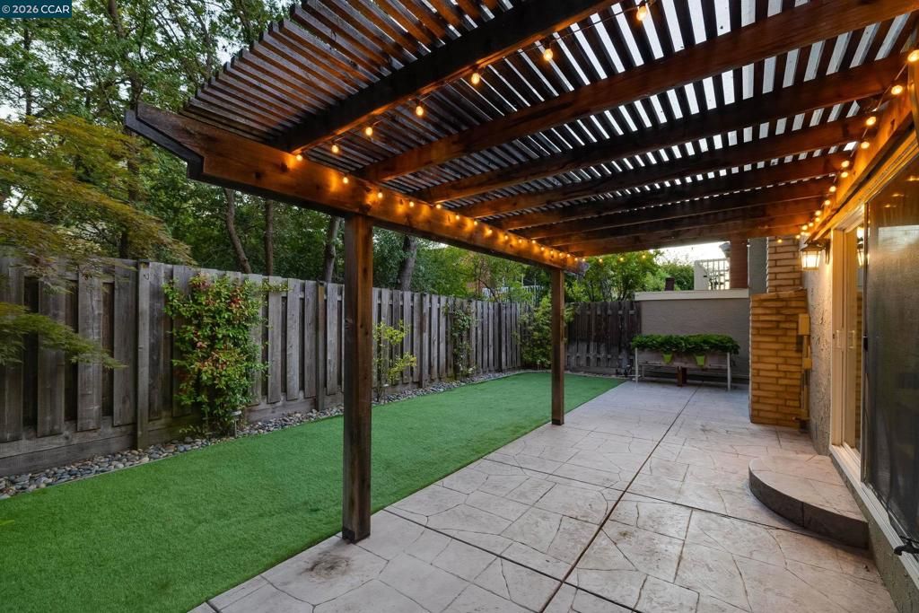 Image 36 of property listing at 2211 Westmoreland Court, Walnut Creek, CA 94596