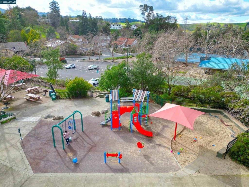 Image 49 of property listing at 2211 Westmoreland Court, Walnut Creek, CA 94596
