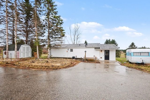 6015 S 124th Avenue, Otto Twp, MI 49452