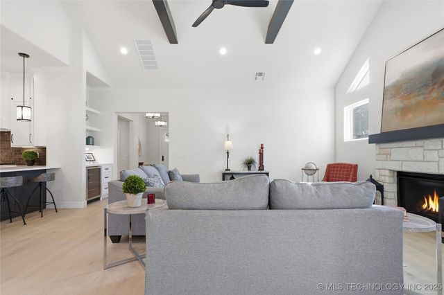 914 W 85th Street S, Tulsa, OK 74132