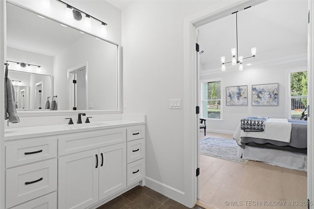 914 W 85th Street S, Tulsa, OK 74132