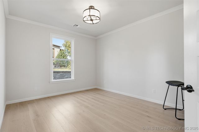 914 W 85th Street S, Tulsa, OK 74132