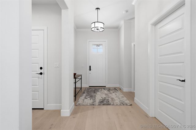 914 W 85th Street S, Tulsa, OK 74132