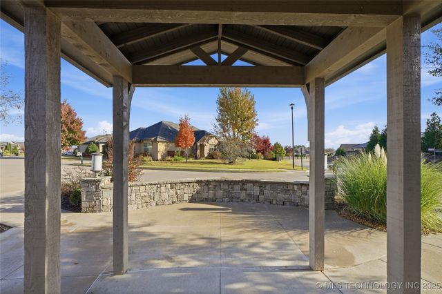 914 W 85th Street S, Tulsa, OK 74132