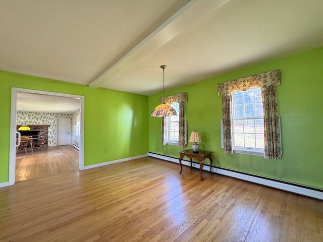 696 Bernardston Road, Greenfield, MA 01301