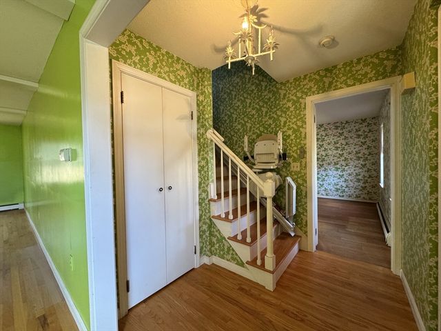 696 Bernardston Road, Greenfield, MA 01301