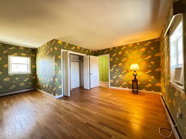 696 Bernardston Road, Greenfield, MA 01301