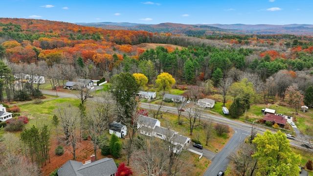 696 Bernardston Road, Greenfield, MA 01301