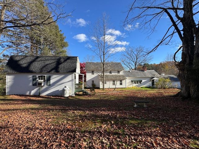 696 Bernardston Road, Greenfield, MA 01301