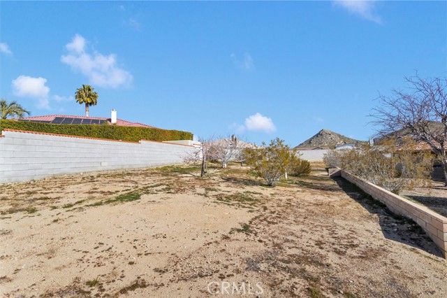 16466 Tude, Apple Valley, CA 92307