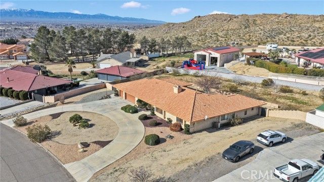 16466 Tude, Apple Valley, CA 92307