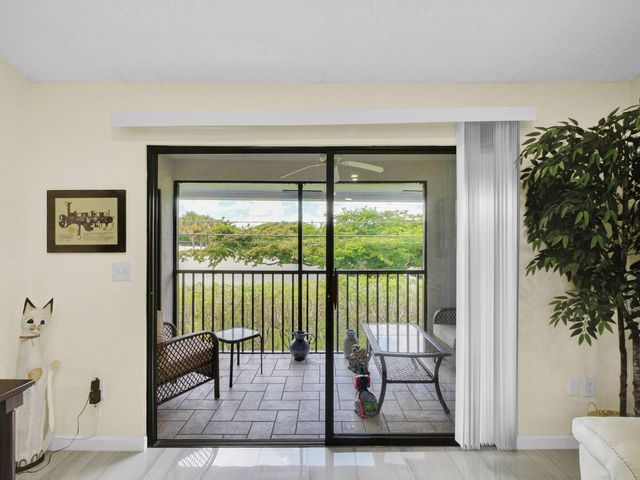 15011 Ashland Circle 23, Delray Beach, FL 33484