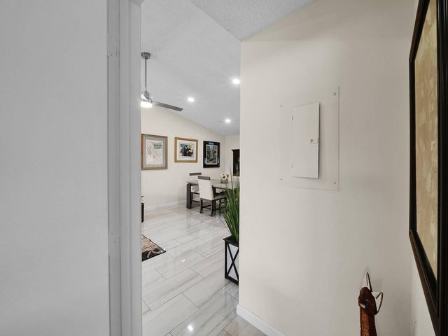 15011 Ashland Circle 23, Delray Beach, FL 33484