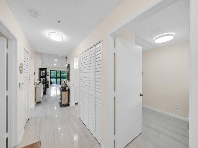 15011 Ashland Circle 23, Delray Beach, FL 33484