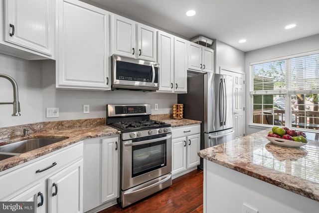 343 HELMUTH LN, Alexandria, VA 22304