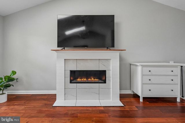 343 HELMUTH LN, Alexandria, VA 22304