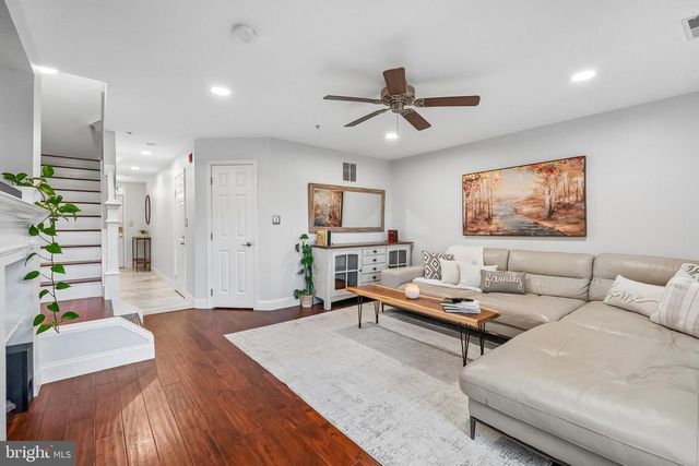 343 HELMUTH LN, Alexandria, VA 22304