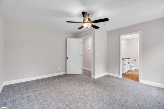 12 Oxford Boulevard, Taylors, SC 29687