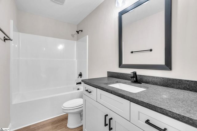 12 Oxford Boulevard, Taylors, SC 29687