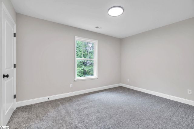 12 Oxford Boulevard, Taylors, SC 29687