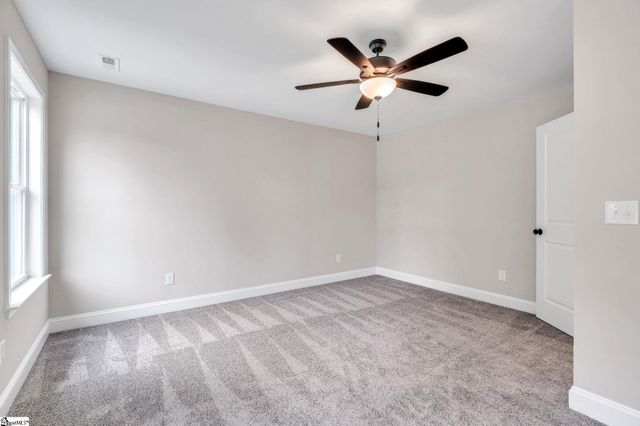 12 Oxford Boulevard, Taylors, SC 29687