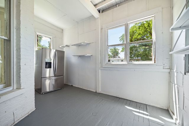 4225 W Jackson Boulevard, Chicago, IL 60624