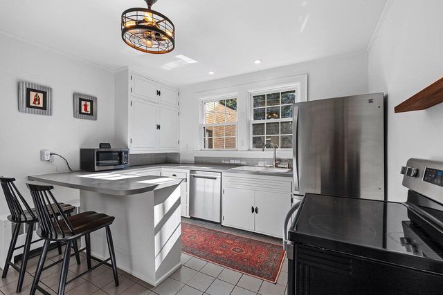526 N BROADWAY STREET, De Pere, WI 54115