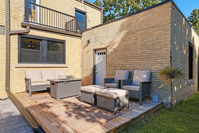 526 N BROADWAY STREET, De Pere, WI 54115
