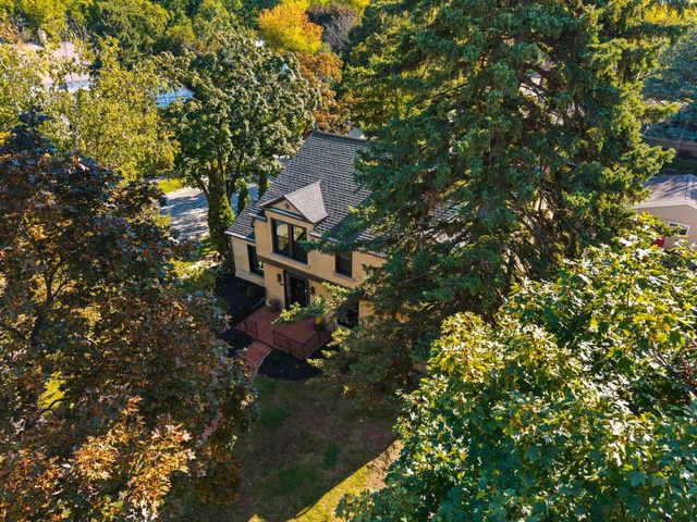 526 N BROADWAY STREET, De Pere, WI 54115