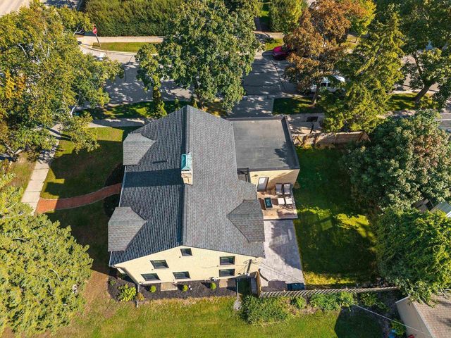 526 N BROADWAY STREET, De Pere, WI 54115
