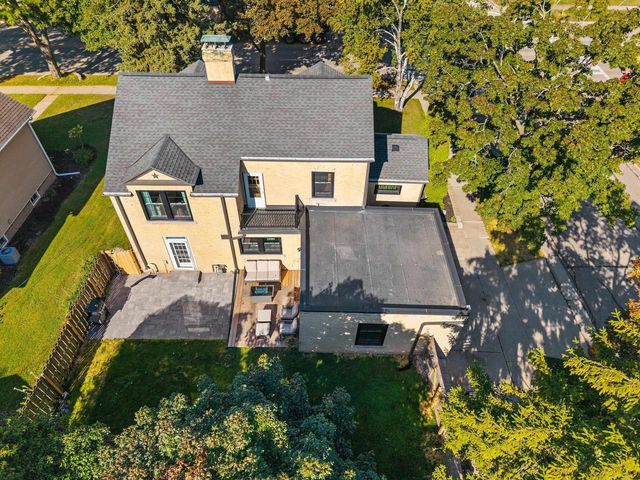 526 N BROADWAY STREET, De Pere, WI 54115