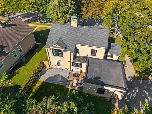 526 N BROADWAY STREET, De Pere, WI 54115