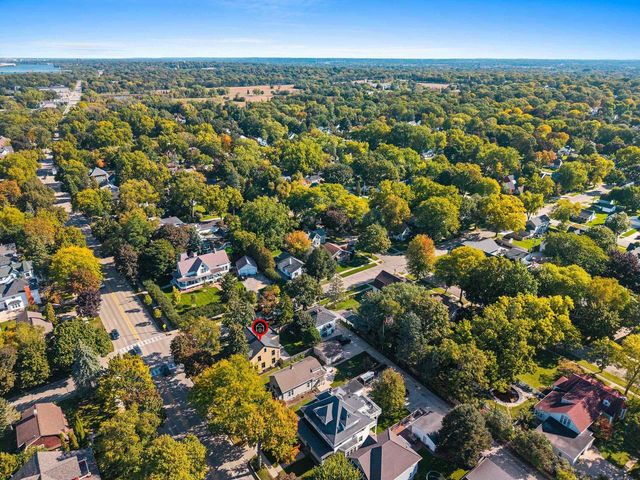 526 N BROADWAY STREET, De Pere, WI 54115