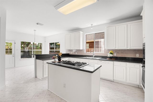 9022 Memorial Creek Drive, Spring, TX 77379