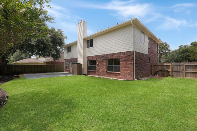 9022 Memorial Creek Drive, Spring, TX 77379