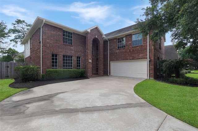 9022 Memorial Creek Drive, Spring, TX 77379
