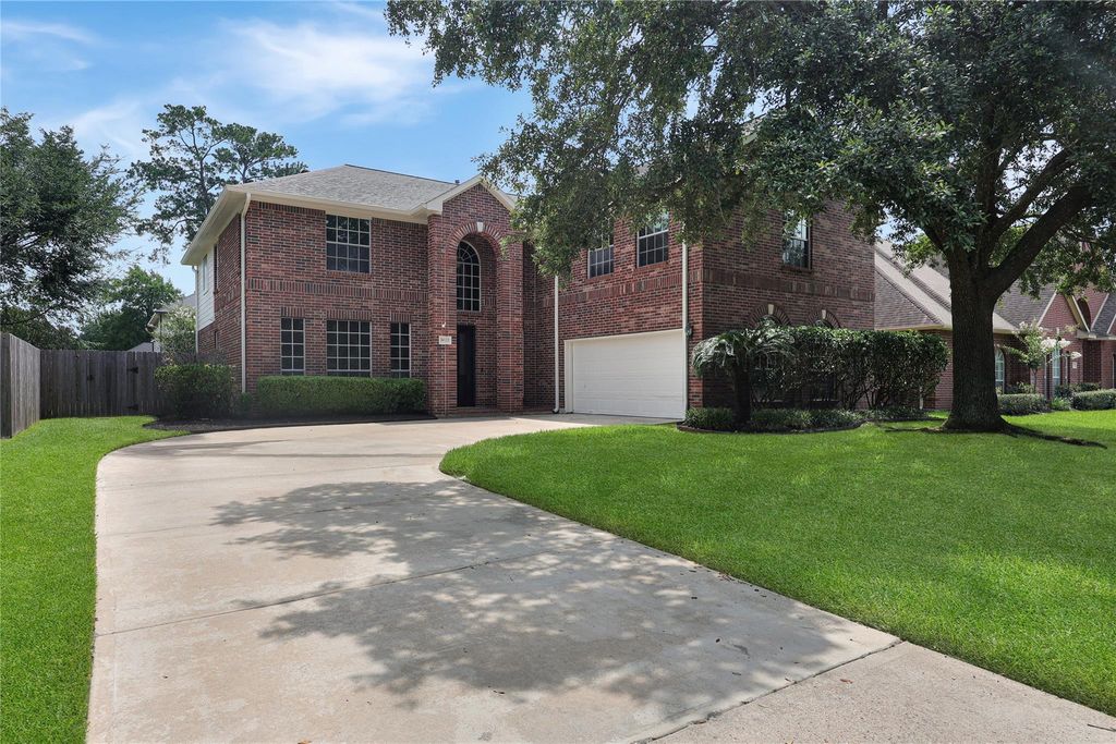 9022 Memorial Creek Drive, Spring, TX 77379