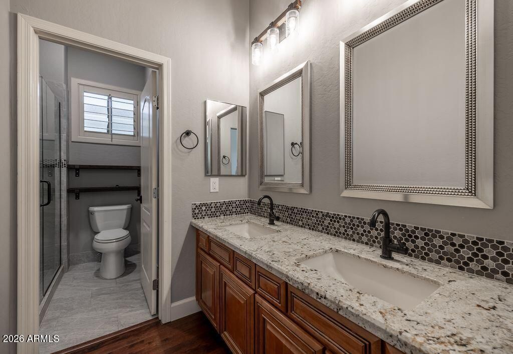 Image 27 of property listing at 14146 N 90TH Lane, Peoria, AZ 85381