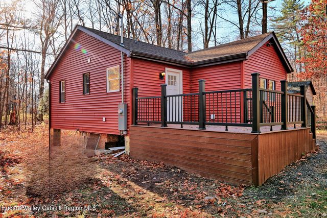 40 Cemetery Road, Palenville, NY 12463