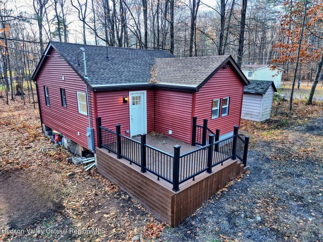 40 Cemetery Road, Palenville, NY 12463