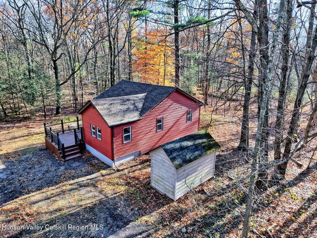 40 Cemetery Road, Palenville, NY 12463