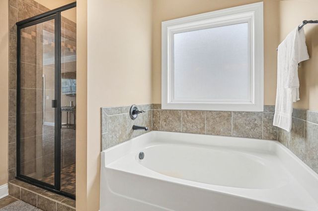 264 Autumn Terrace Ln, Clarksville, TN 37040