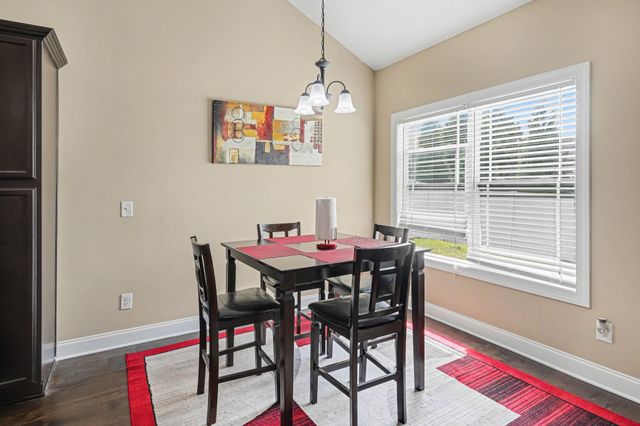 264 Autumn Terrace Ln, Clarksville, TN 37040